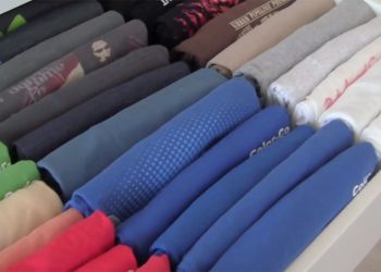 folding clothes