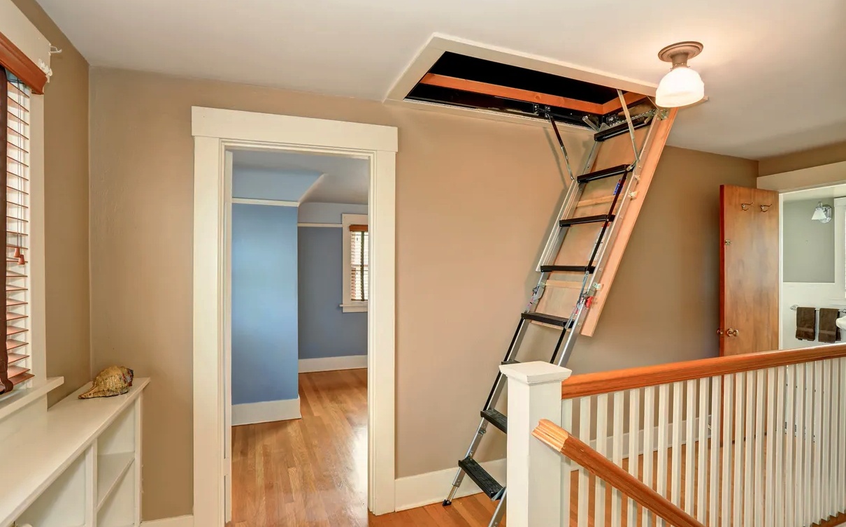 Easy attic access