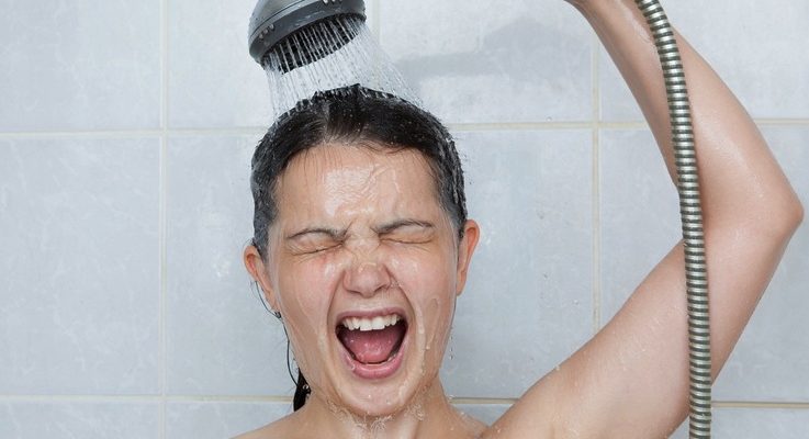 Cold showers and their health benefits