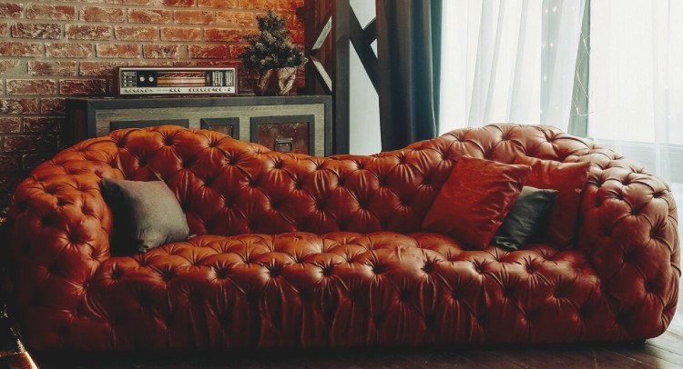 Luxory red sofa