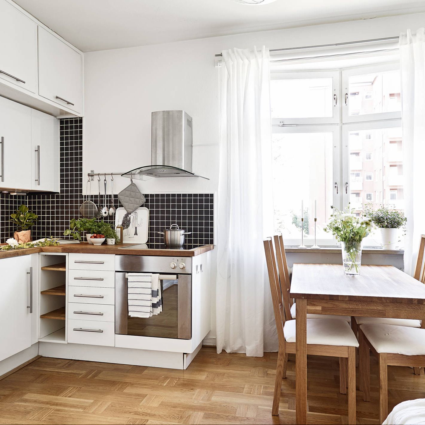 Is your kitchen small or you just haven’t optimised your space