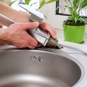 How to Replace a Kitchen Faucet — A Complete DIY Guide